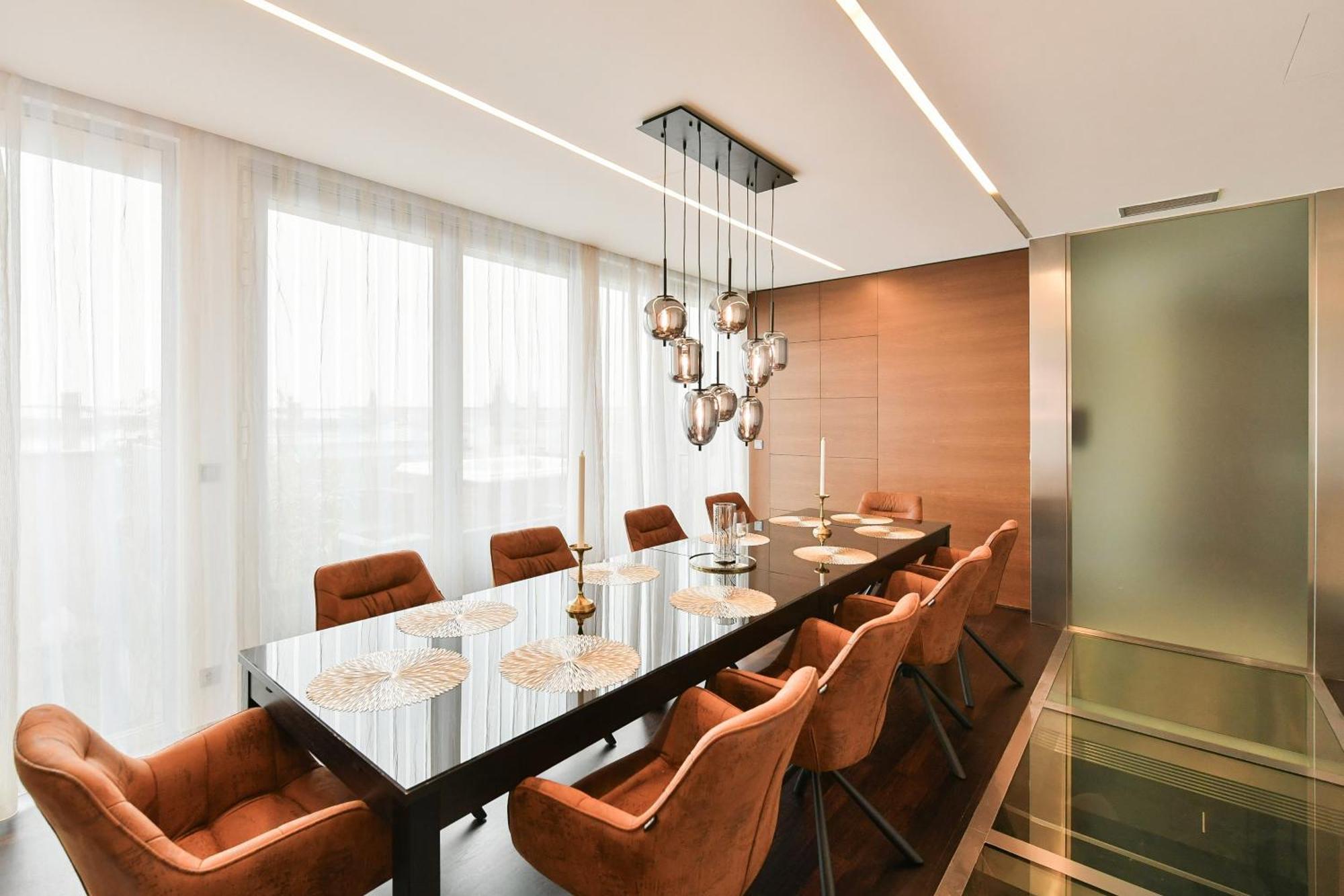 Presidential Penthouse, 303m2, Jacuzzi On Terrace, Sauna, 6bdrm, 4bthrm, Ac, Lift Apartmán *